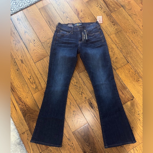 Lucky Brand Denim - NWT Lucky Brand Dark Indigo Sofia Boot Super Stretch Women’s Jeans Size 2